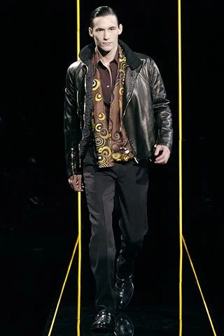Look 15